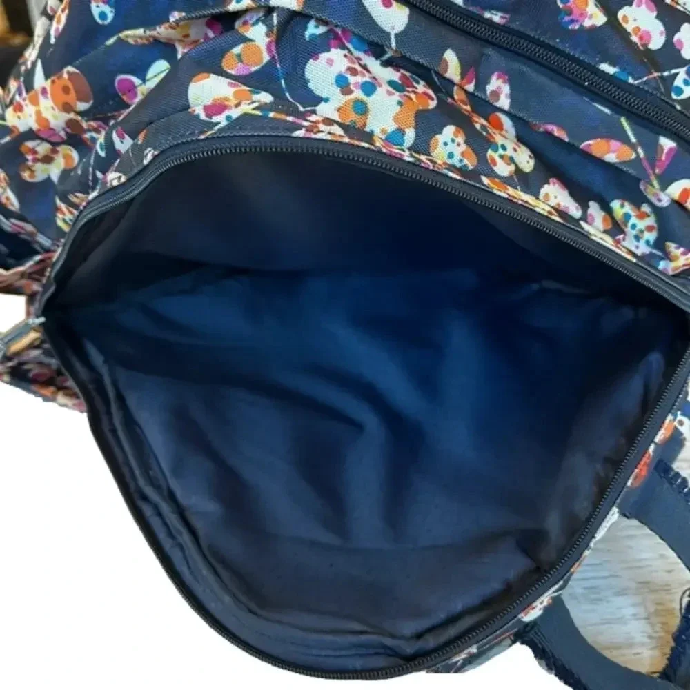 Vera Bradley *RETIRED PATTERN* Cut Vines Lighten Up Grand Backpack Floral Navy